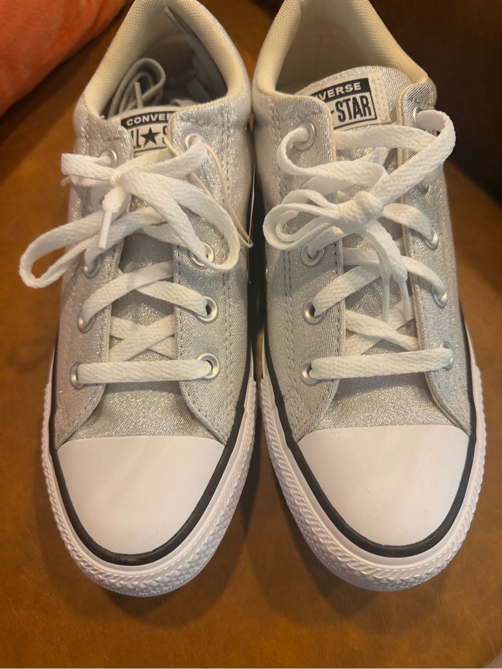 NWT Converse Women's Silver Glitter Chuck Taylor Low Top Sneakers